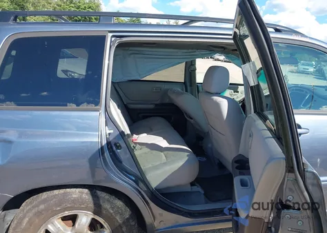 2007 Toyota Highlander V6 from USA, damaged, VIN JTEHP21AX70223296